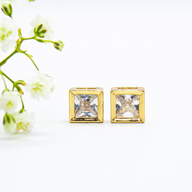 ΣΚΟΥΛΑΡΙΚΙΑ EAR SENSE CZ 218 (SQUARE GOLD BEZEL)