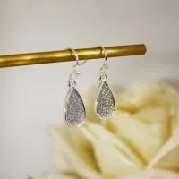 ΣΚΟΥΛΑΡΙΚΙΑ EAR SENSE DROP SILVER OVEL GLITTER ES 101